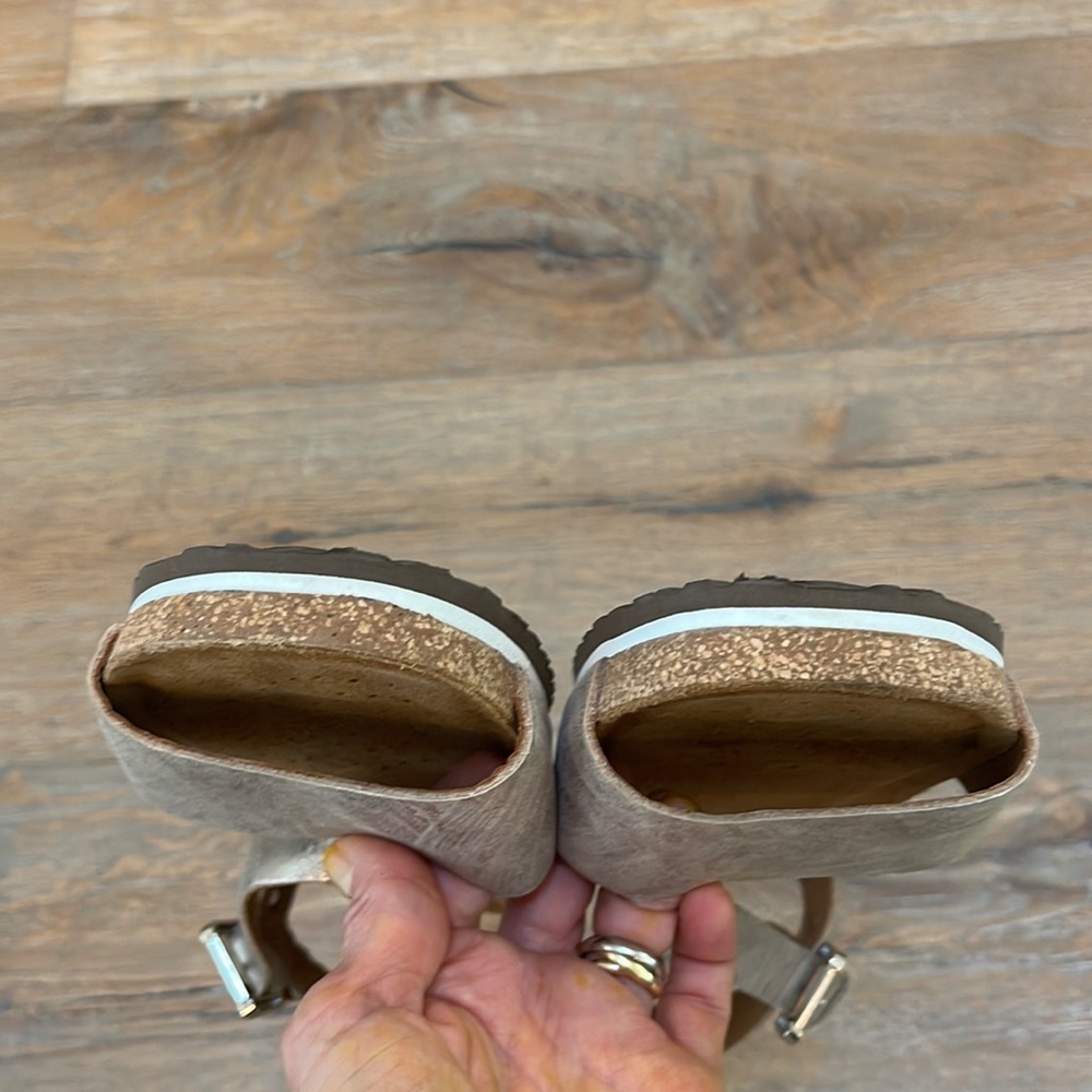 Geox Sandals - Picture 6 of 8